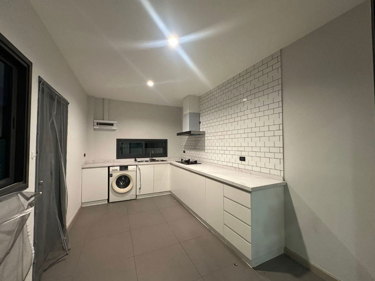 รูป บ้านเดี่ยว2ชั้น โมเดิร์นสไตล์ ในโครงการภัททา โรงโป๊ะ ตะเคียนเตี้ย ใกล้ รร.ศรีสุวิช - รูปที่ 5/15