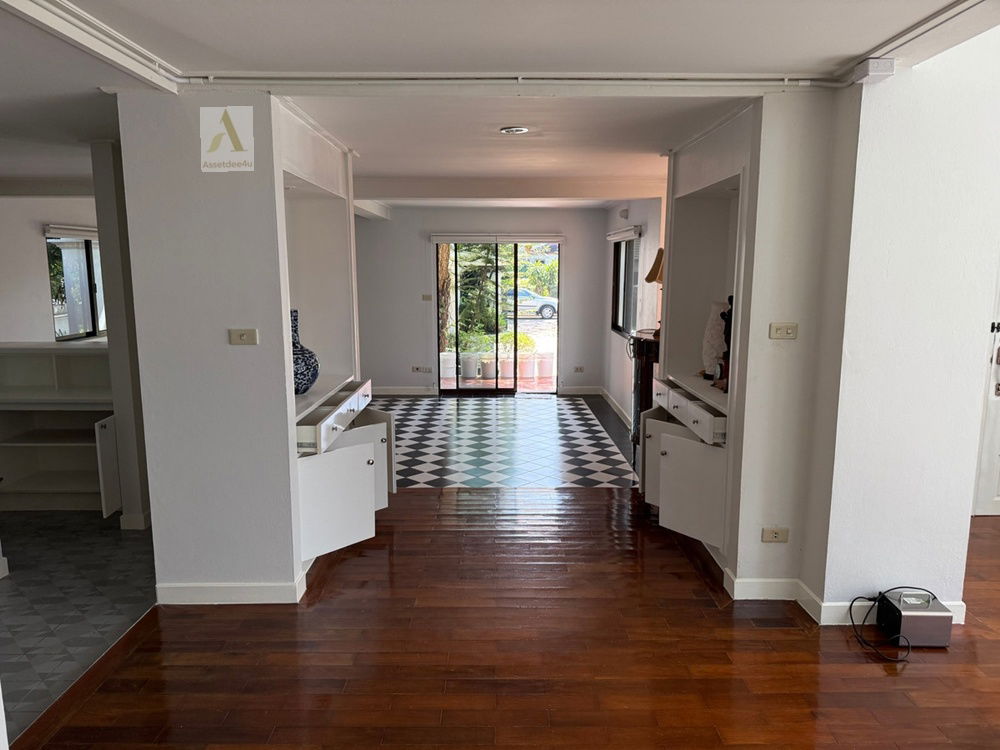 รูป บ้านเช่าเสรีไทย AH629 ให้เช่าบ้านเดี๋ยว 3 ชั้น เนื้อที่ 200 ตร.ว.หมู่บ้านนวธานี ซอยเสรีไทย59 - รูปที่ 4/11