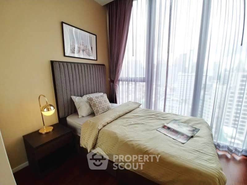 รูป คอนโด 2-ห้องนอน ที่ ไฮด์ สุขุมวิท11 ใกล้ BTS นานา (ID 2459989) - รูปที่ 3/11