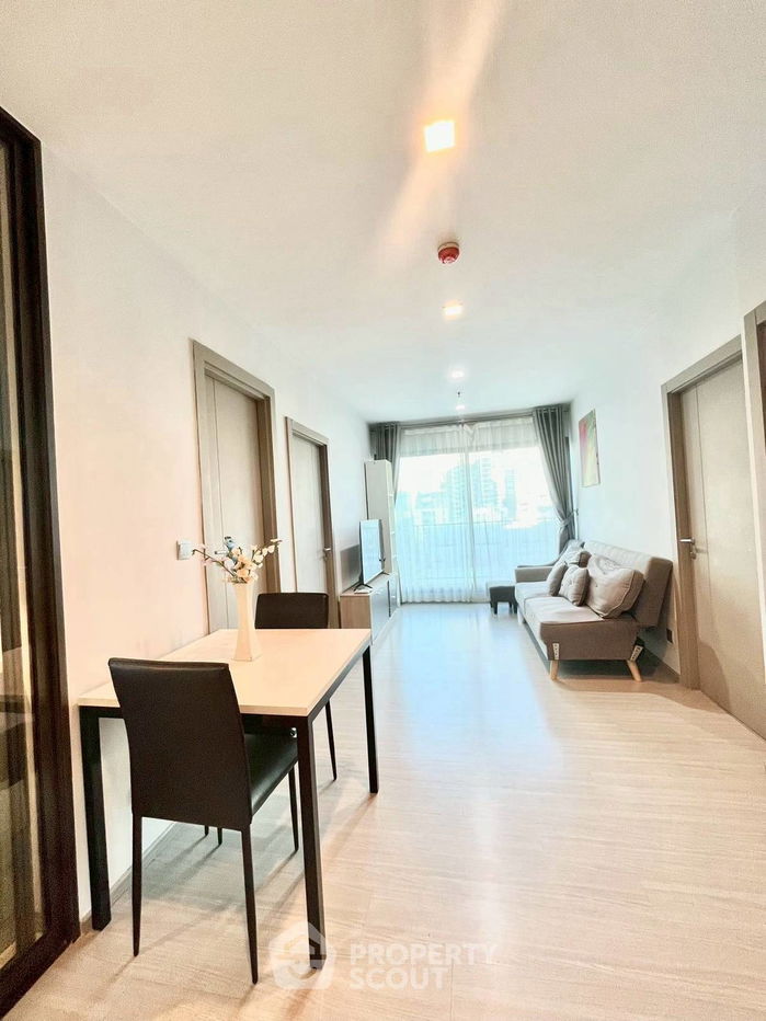 รูป คอนโด 2-ห้องนอน ที่ ไลฟ์ อโศก - พระราม 9 ใกล้ MRT พระราม 9 (ID 2463143) - รูปที่ 3/14