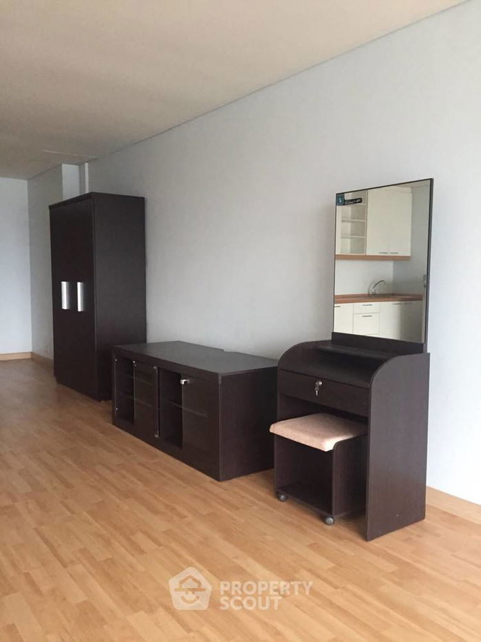 picture Studio Condo at BangNa Residential Complex in Bang Na Nuea (ID 385462) - 6/6