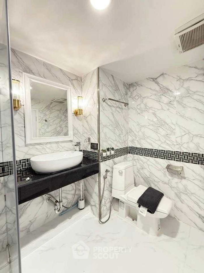 picture 1-BR Condo at Supalai Place Sukhumvit 39 near BTS Phrom Phong (ID 2454011) - 15/19