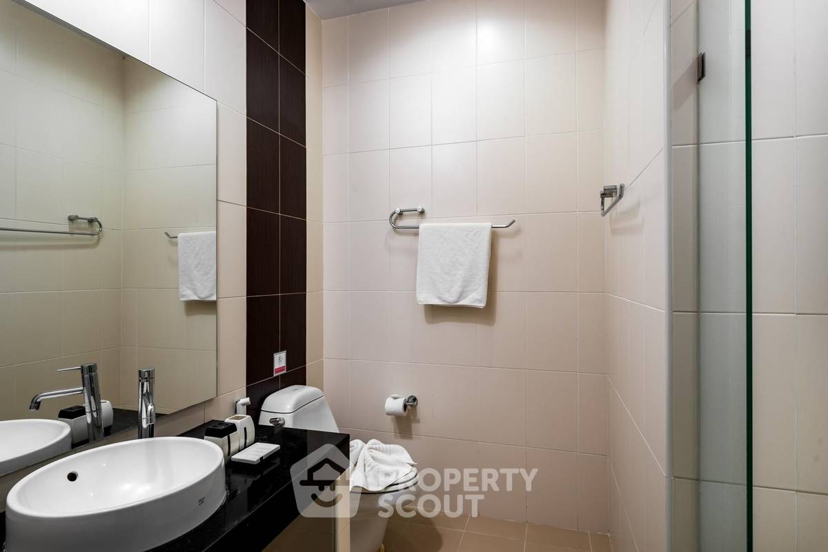 รูป คอนโด 2-ห้องนอน ที่ เดอะ เชดด์ สาทร 1 ใกล้ MRT คลองเตย (ID 947894) - รูปที่ 8/11