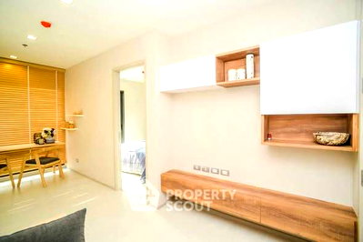 ขายคอนโด : คอนโด 1-ห้องนอน ที่ ริทึ่ม สุขุมวิท 36-38 ใกล้ BTS ทองหล่อ (ID 2441024)