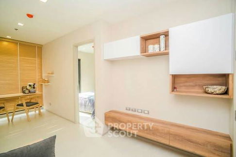 1-BR Condo at Rhythm Sukhumvit 36-38 near BTS Thong Lor (ID 2441024)