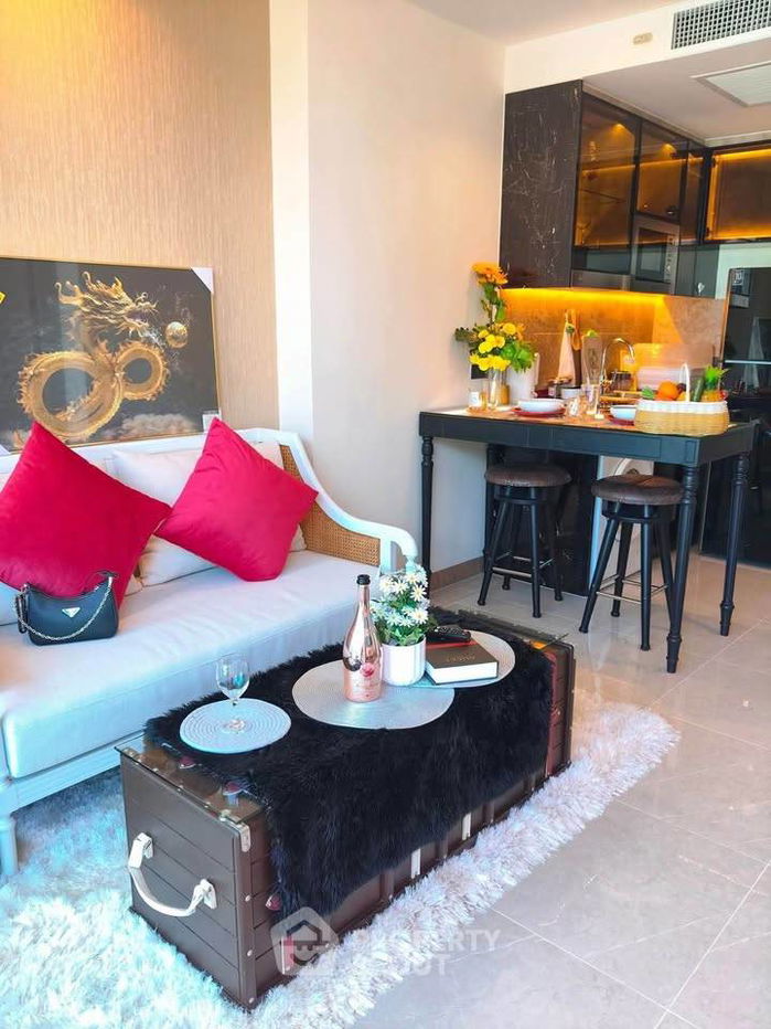 picture 1-BR Condo at The Riviera Ocean Drive close to Jomtien Beach (ID 2463353) - 5/18