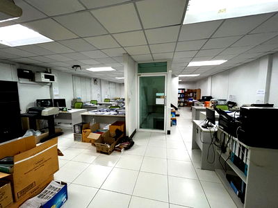 เช่าสำนักงาน วิทยาลัยการจัดการเพชรเกษม : ให้เช่าสำนักงานออฟฟิศชั้น3 ซอยเพชรเกษม102/3