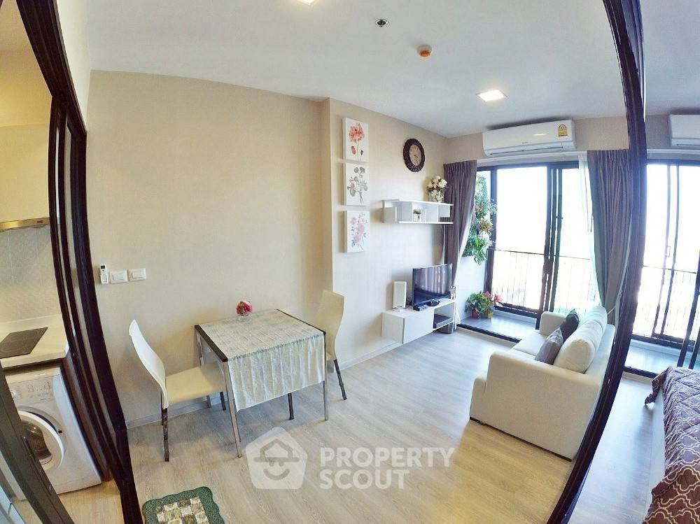 picture 1-BR Condo at Condolette Midst Rama 9 near MRT Phra Ram 9 (ID 2465796) - 8/11