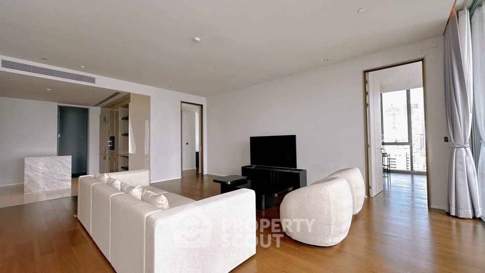 picture 3-BR Condo at KRAAM Sukhumvit 26 near BTS Phrom Phong (ID 2458369) - 6/13
