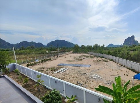 ขายที่ดิน แปลงสร้างบ้าน2 แปลง เนื้อที่รวม 1-0-86 ไร่ ที่ดินถมแล้วพร้อมสร้าง!