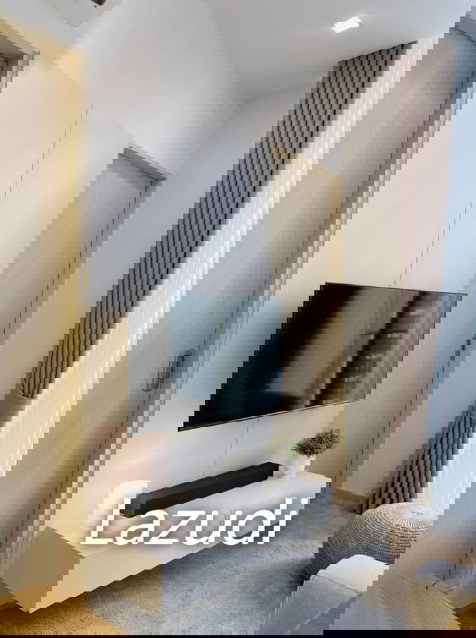 รูป Stylish One-Bedroom Condo in Khlong Tan Nuea Bangkok - รูปที่ 3/12