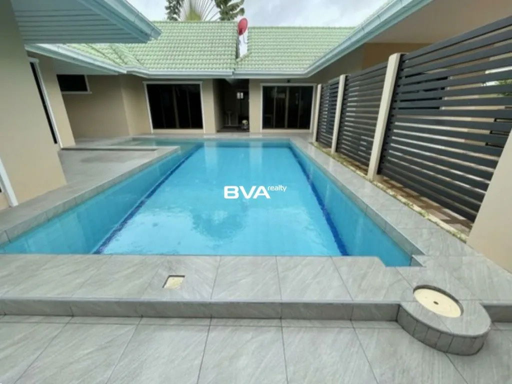 picture Pool Villa For Rent Pattaya Siam Place Village East Pattaya 3 bedrooms 3 bathroms - 4/12