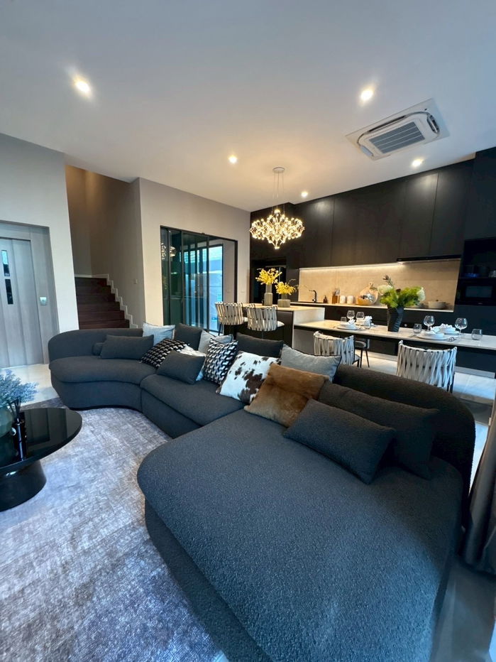 รูป ✨ THE HONOR YOTHINPATTANA – Luxury Single House with Private Pool - รูปที่ 4/35