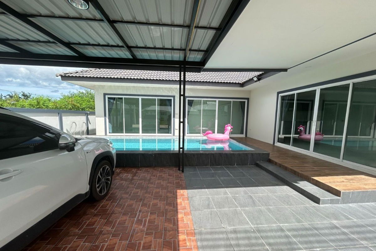 รูป บ้านพักตากอากาศแสนสวยพร้อมวิวภูเขาที่ป่าเขานางพันธุรัต – ใช้ชีวิตอย่างสงบสุขท่ามกลางความเขียวขจีของชะอำ ประเทศไทย - รูปที่ 3/4