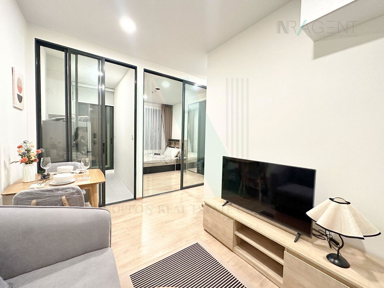 picture For Rent Condo CHEWATHAI KASET-NAWAMIN Building 1, Floor 8,1 bed room, Room size 28 sqm - 2/8