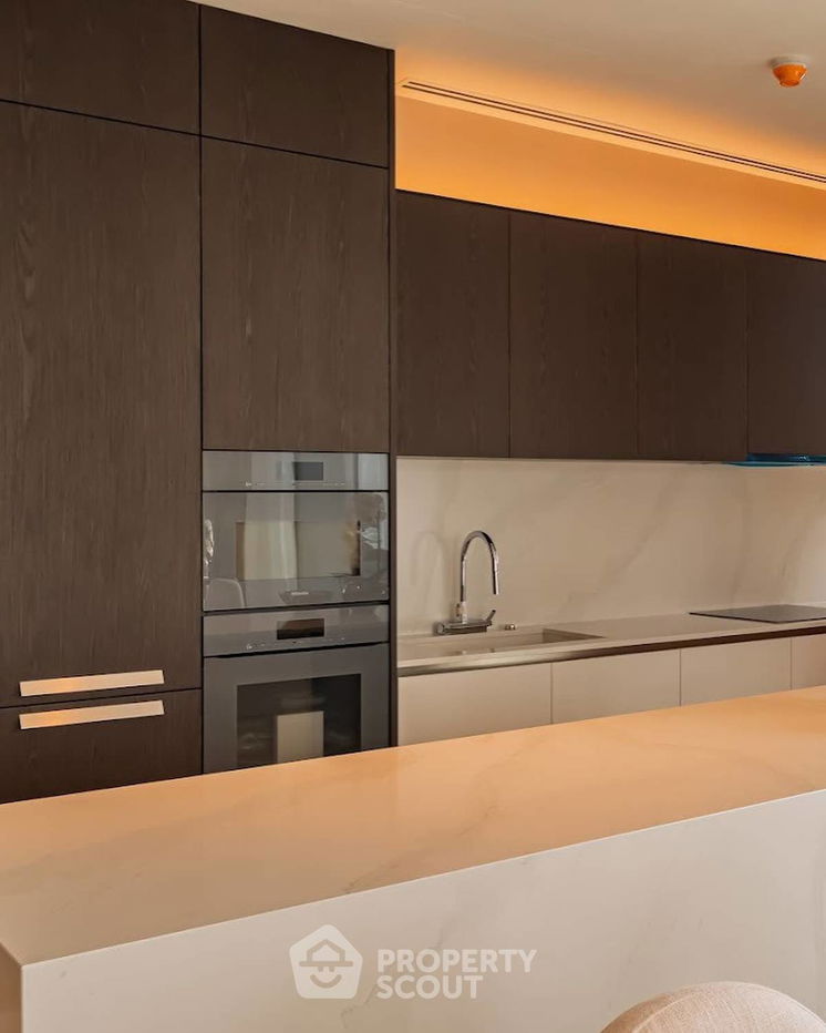 picture 3-BR Condo at 98 Wireless near BTS Phloen Chit (ID 2464443) - 6/19