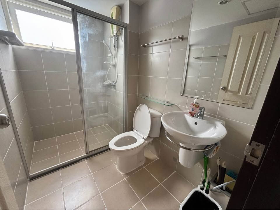 picture MT-0412 - Condo Supalai Park at Downtown for rent with 1 bedroom, 1 bathroom, 1 kitchen, 1 car park. - 5/7