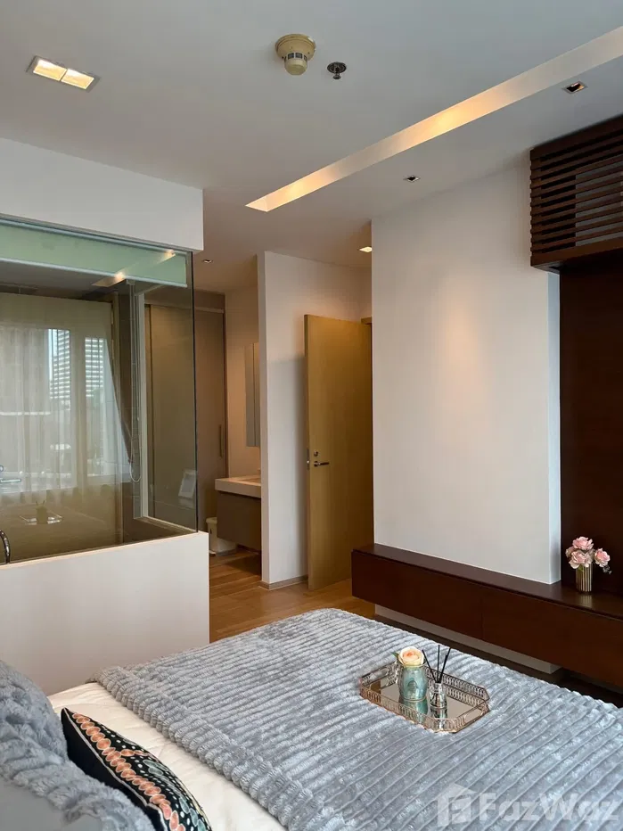 picture Newly renovated 2 br unit at Siri at Sukhumvit 5913614 - 6/15