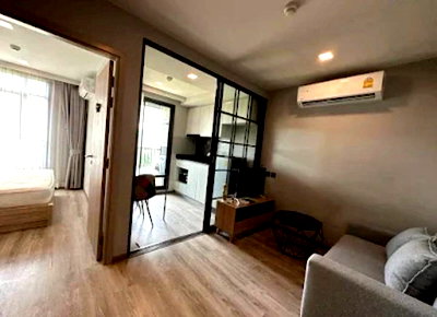 คอนโดให้เช่า : ให้เช่าคอนโด  มาเอสโตร19, 1ห้องนอน 1 ห้องน้ำ   ชั้น7, 32 ตรม.  **สามารถเลี้ยงสัตว์ได้**