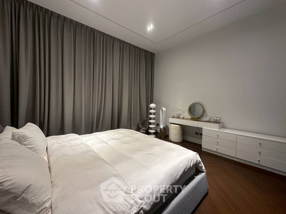 picture 3-BR Condo at Marque Sukhumvit near BTS Phrom Phong (ID 2462695) - 6/11
