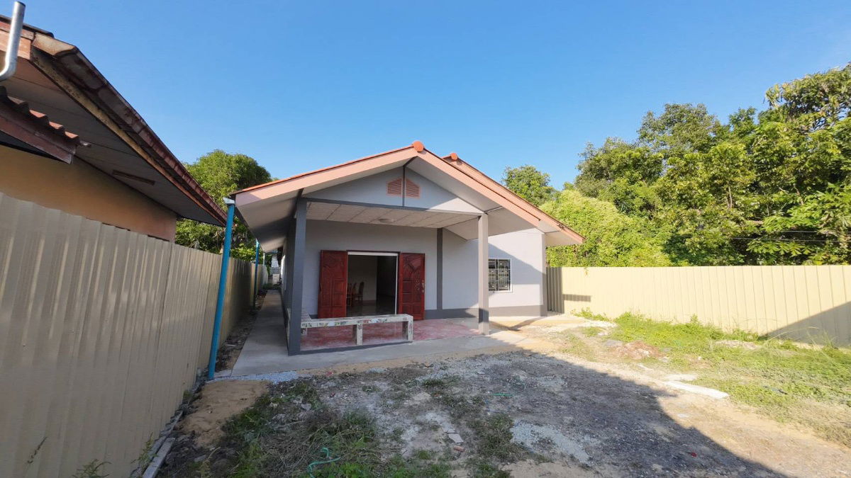 รูป ร้อนเงินขายบ้านสวยทำเลดีเพื่อนบ้านน่ารักรีโนเวทใหม่200ตรว2280000แอร2ตัวใกล้อำเภอรพ.ตลาดซีเจเซเว่น3นอน2น้ำฟนีโอนค.11หนองเสือปทุมธานี - รูปที่ 3/23