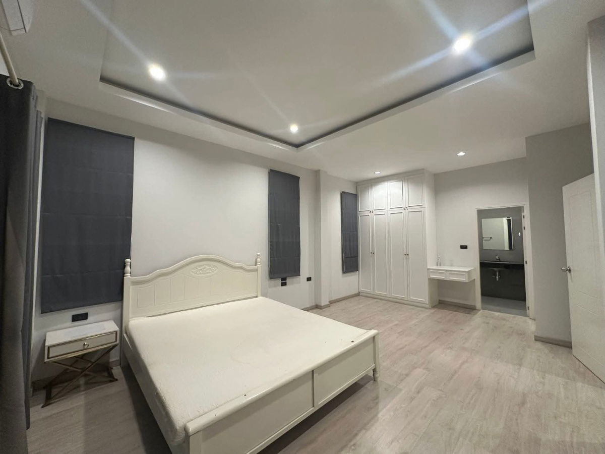 รูป บ้านเดี่ยว2ชั้น โมเดิร์นสไตล์ ในโครงการภัททา โรงโป๊ะ ตะเคียนเตี้ย ใกล้ รร.ศรีสุวิช - รูปที่ 13/15