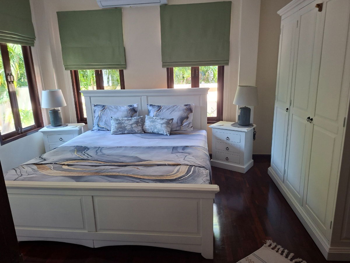 รูป Thai Bali Style Haus in zentraler Lage - รูปที่ 10/15