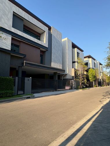 ให้เช่า✨ THE HONOR YOTHINPATTANA – Luxury Single House with Private PoolE