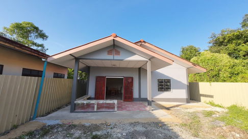 ร้อนเงินขายบ้านสวยทำเลดีเพื่อนบ้านน่ารักรีโนเวทใหม่200ตรว2280000แอร2ตัวใกล้อำเภอรพ.ตลาดซีเจเซเว่น3นอน2น้ำฟนีโอนค.11หนองเสือปทุมธานี