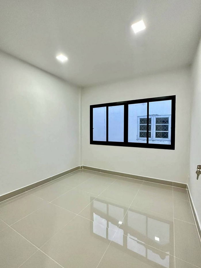 รูป บ้านสวย  ถนนเมน  #หมู่บ้านเอเชีย โฮม ทาวน์  บางกรวย – ไทรน้อย   ใกล้โกลบอล เฮ้าส์ ไทรน้อย  - รูปที่ 17/20