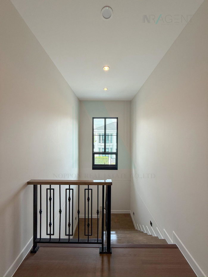 picture For Sell House SETTHASIRI WATCHARAPOL - THEPRAK 2-story 4 bedroom 4 bathroom - 8/8