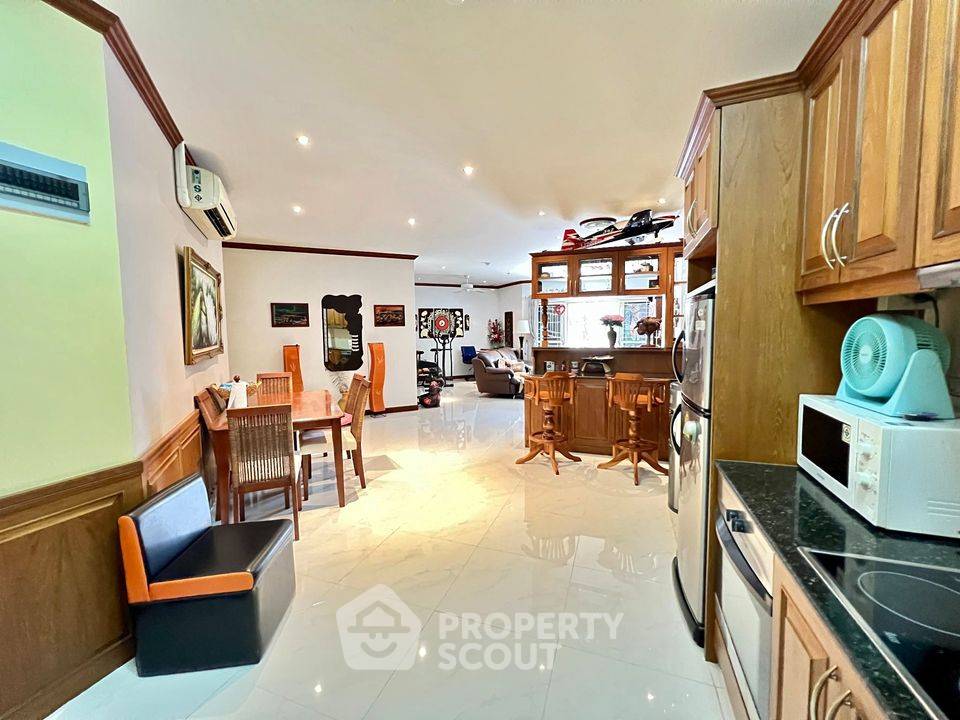 picture 2-BR Condo at Nordic Residence close to Phratamnak (ID 996418) - 9/9