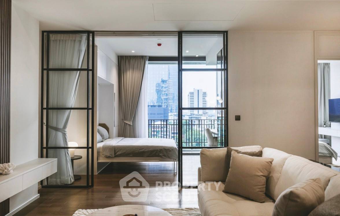 picture 2-BR Condo at Muniq Langsuan near BTS Ratchadamri (ID 2464163) - 2/8