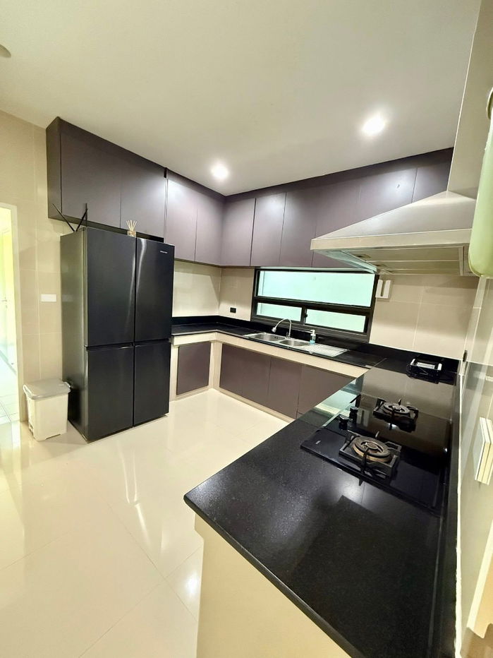picture For Rent: Setthasiri Krungthep Kreetha 2 Luxury single house, land size 82 sq.wah, usable area 280 sq.m. Fully furnished, ready to move in - 7/18