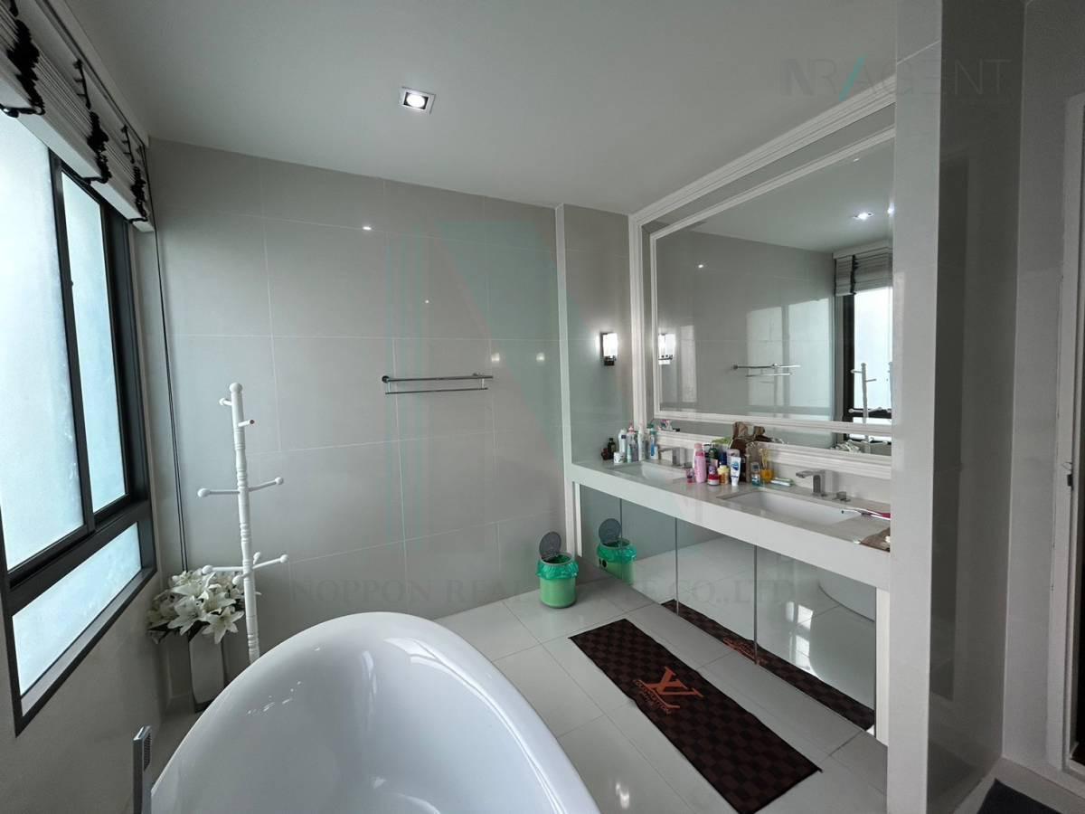 รูป ขายบ้านเดี่ยว 3 ชั้น โครงการ นาราสิริ โทเพียรี่ นวมินทร์ – รามอินทรา 4 ห้องนอน 6 ห้องน้ำ - รูปที่ 8/8