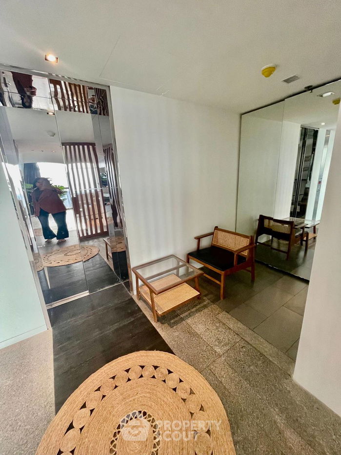 picture 3-BR Condo at The Met Sathorn near BTS Chong Nonsi (ID 2463898) - 17/42