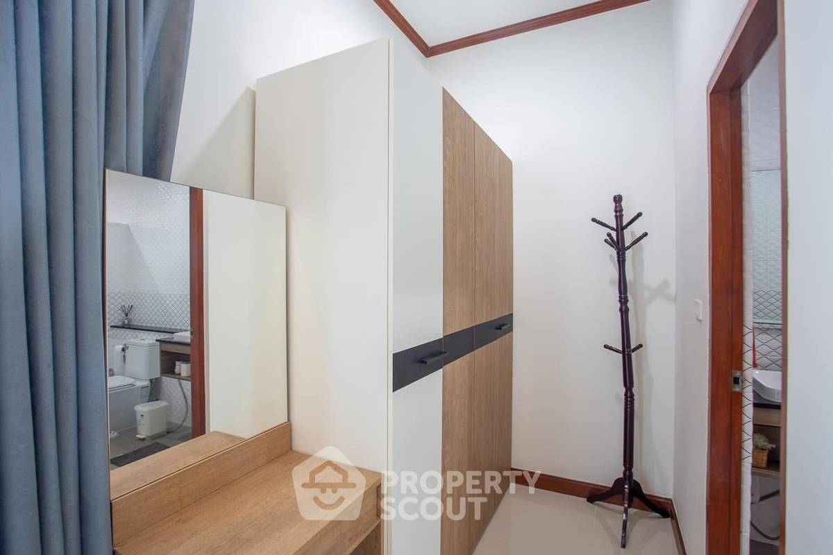 รูป บ้าน 3-ห้องนอน ที่ ไนซ์บรีซ 7 ใกล้ เดอะ เวเนเซีย (ID 2465583) - รูปที่ 13/29