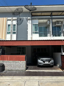 ขายทาวน์โฮม เมดิโอ้ นิมิตใหม่ แถมแอร์ทั้งหลัง