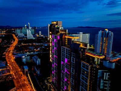 Condos for sale Pattaya : For Sale Luxury Condo at The Riviera Jomtien Pattaya Studio ,27th ,Sea view