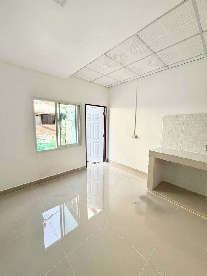 รูป บ้านสวย หลังมุม ทำเลในเมืองนนทบุรี ใกล้บิ๊กซี ติวานนท์ ใกล้ท่าน้ำนนท์ ใกล้กระทรวงสาธาณสุข ใกล้ MRT สายสีม่วง - รูปที่ 3/10