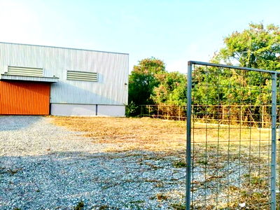 เช่าโรงงาน การไฟฟ้าส่วนภูมิภาค ศาลายา : ม.มหิดลศาลายา 1.9 กม. ทวีวัฒนา ให้เช่าโกดัง 1,305 ตร.ม. 1ไร่ 250ตร.ว. รพ.ศาลายา 3.8 กม. ติดถนนใหญ่ ศาลาธรรมสพน์ ทวีวัฒนา พร้อมออฟฟิศ สาย3