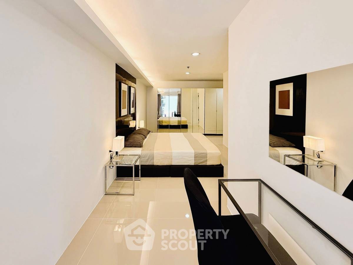 picture 4-BR Condo at The Waterford Diamond Tower Sukhumvit near BTS Phrom Phong (ID 2465004) - 12/14