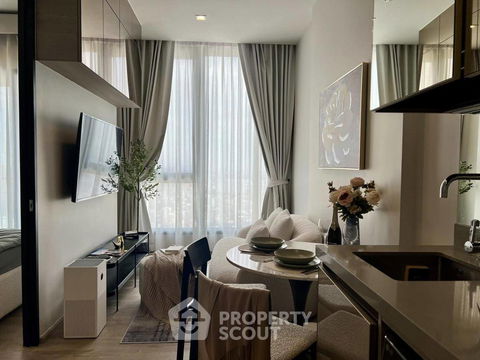 1-BR Condo at The Crest Park Residences near MRT Phahon Yothin (ID 2432227)