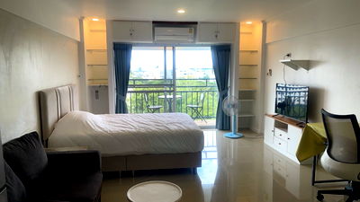 Condos for rent 700 Year Sports Arena Chiang Mai : 🌄 For Rent – Chom Doi Condominium (Square Building), 11th Floor | MAYA View