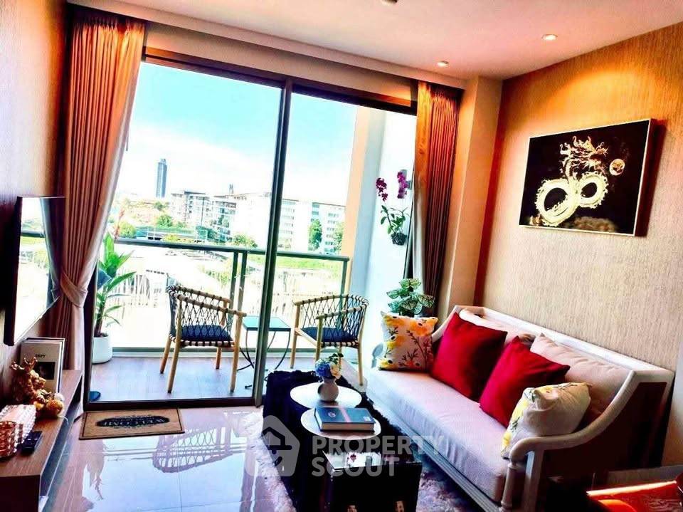 picture 1-BR Condo at The Riviera Ocean Drive close to Jomtien Beach (ID 2463353) - 3/18