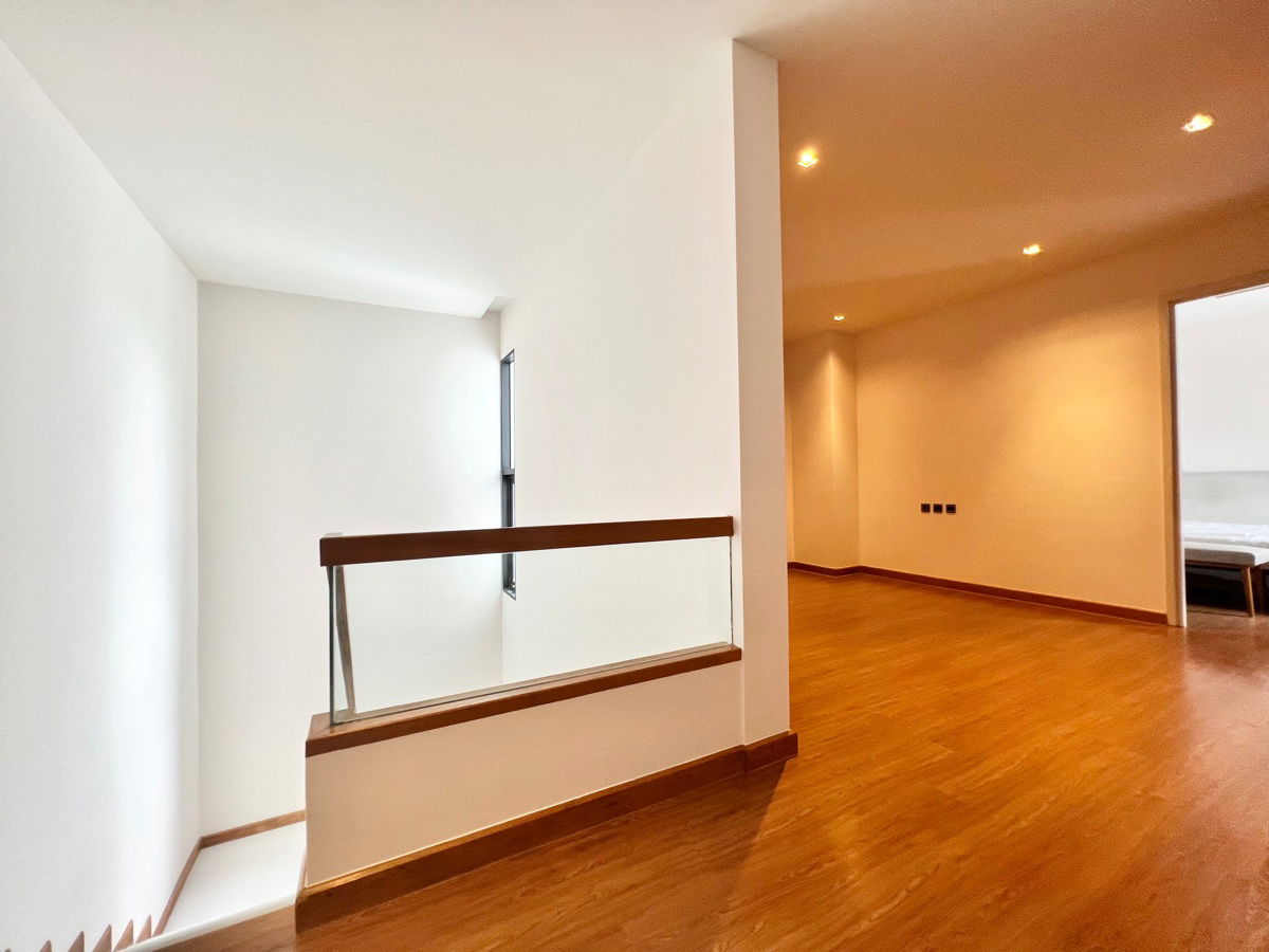 รูป ✅Single House for Rent Parc Priva 5 bedrooms with private lift near Central Rama9 Fully furnished - รูปที่ 19/20