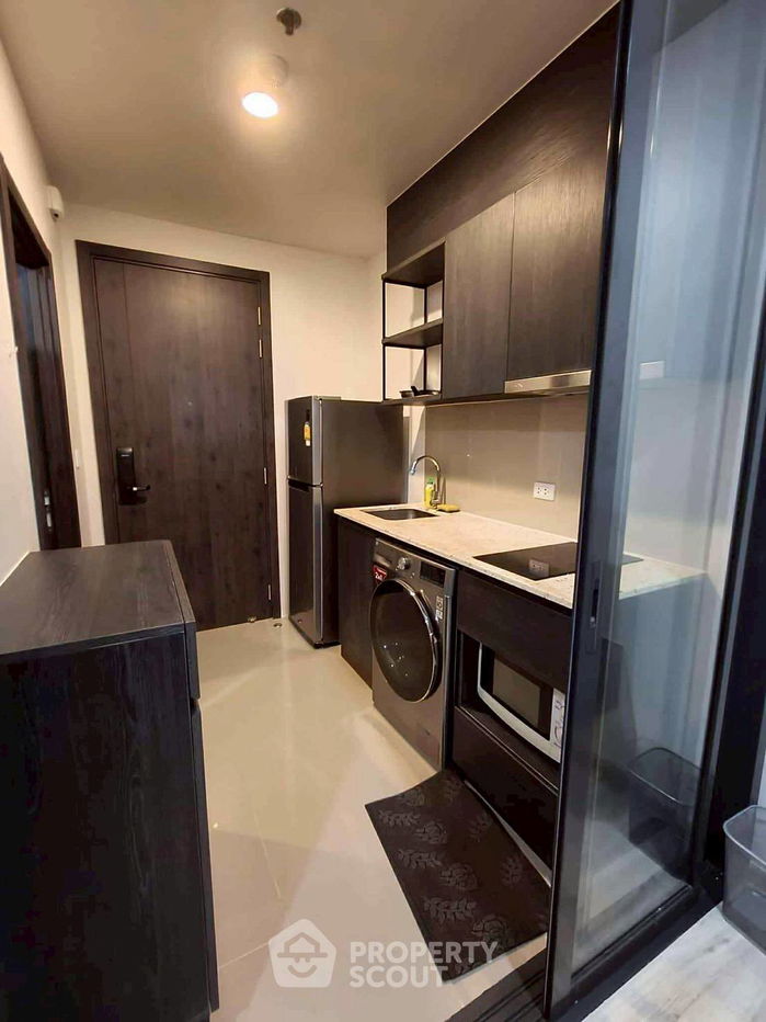 picture 1-BR Condo at XT Huaikhwang near MRT Huai Khwang (ID 2464568) - 8/12