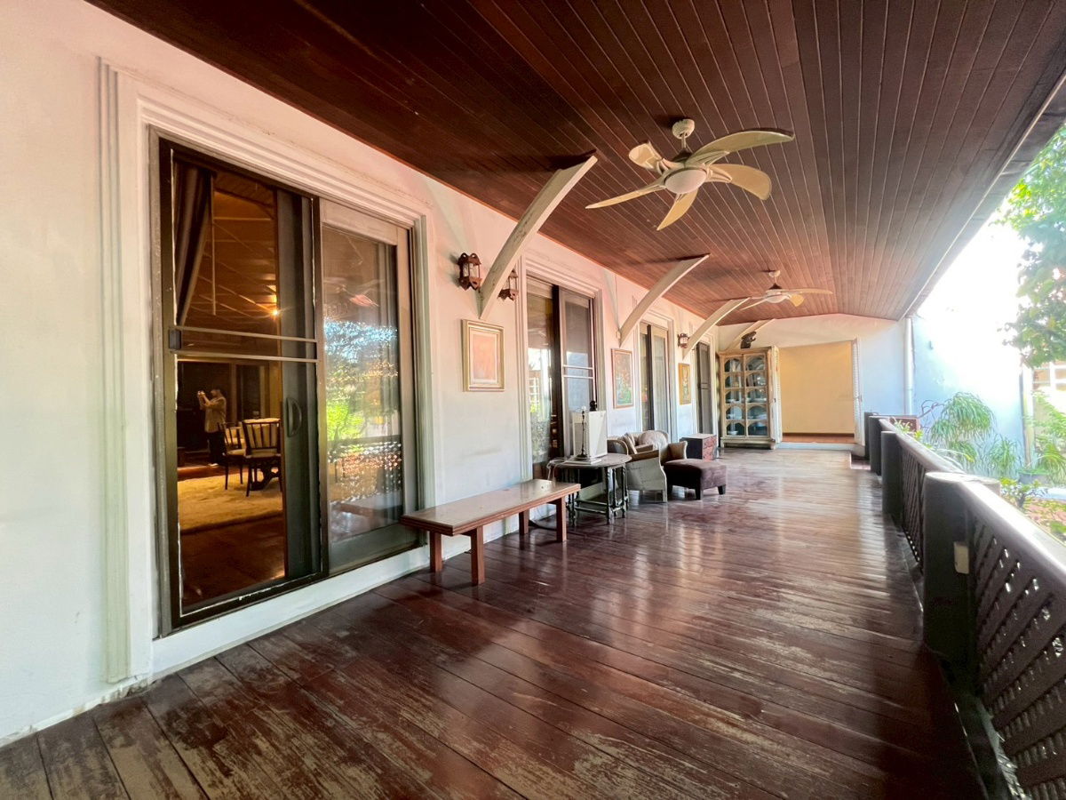 รูป 💙💙 ขายคฤหาสน์หรูกว่า 1 ไร่   📍📍ใจกลางสุขุมวิท 71 💛พื้นที่ใช้สอยกว่า 1,000 ตร.ม.  - รูปที่ 11/20