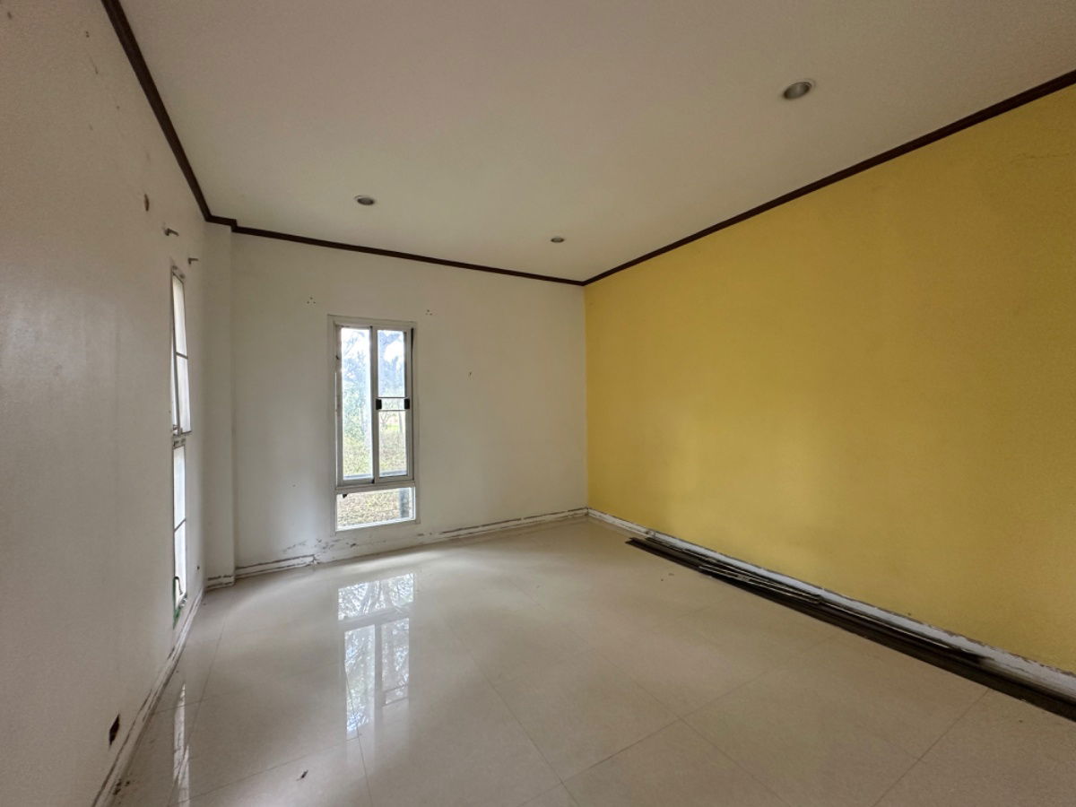 รูป ขายบ้านพร้อมที่ดิน ดอนมะนาว สุพรรณบุรี | ที่ดินล้อมน้ำ 3 ด้าน | เหมาะทำบ้านสวน รีสอร์ต หรืออยู่อาศัย - รูปที่ 6/18