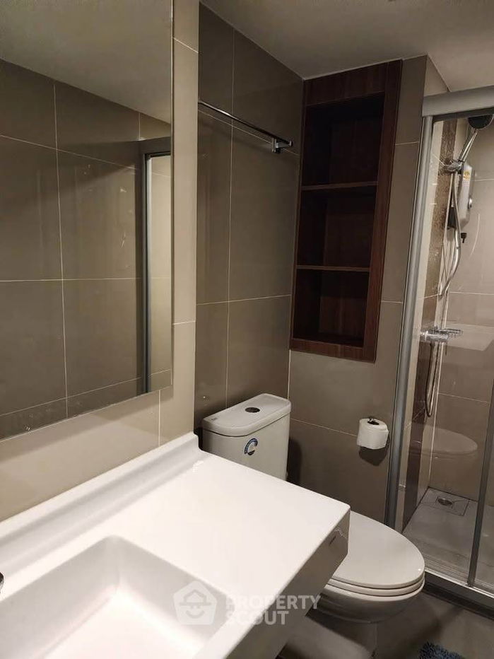 picture 2-BR Condo at Ideo Rama 9 - Asoke near MRT Phra Ram 9 (ID 2459134) - 11/17